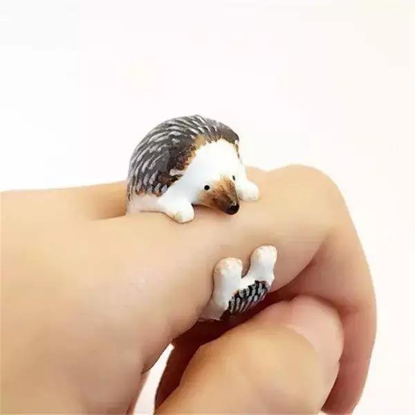 你们这些萌系饰品,还不快到碗里来!