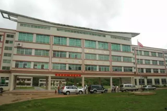 韶关足球学校,韶关所有大学名单