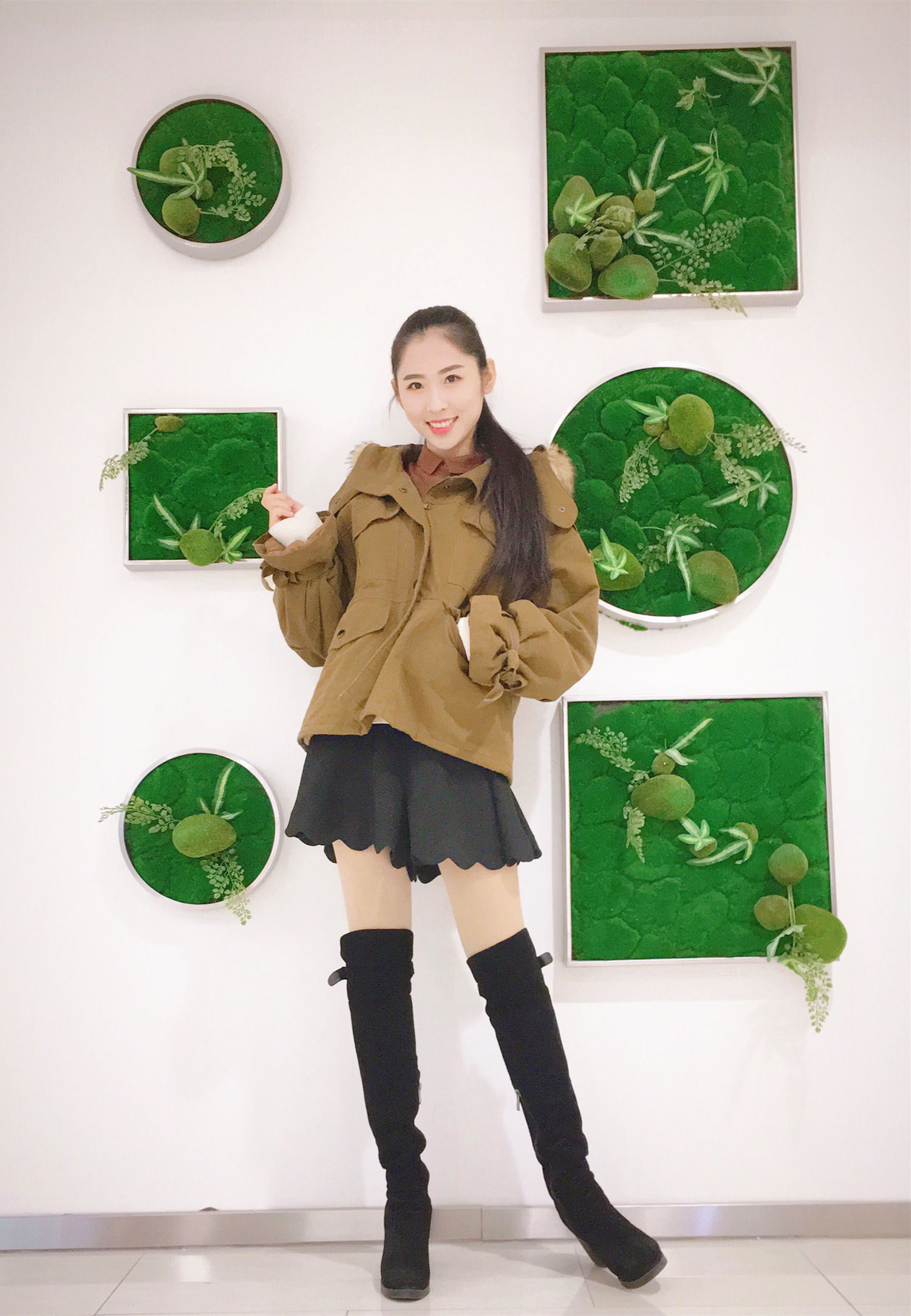 上班女郎丨女主持逆天长腿，亲身示范春日穿搭