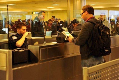 留学生回国被海关拒之门外后续,留学生过美国海关问题