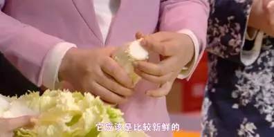 隔夜的炒白菜早上可以吃吗,炒熟的白菜过夜还可以吃吗