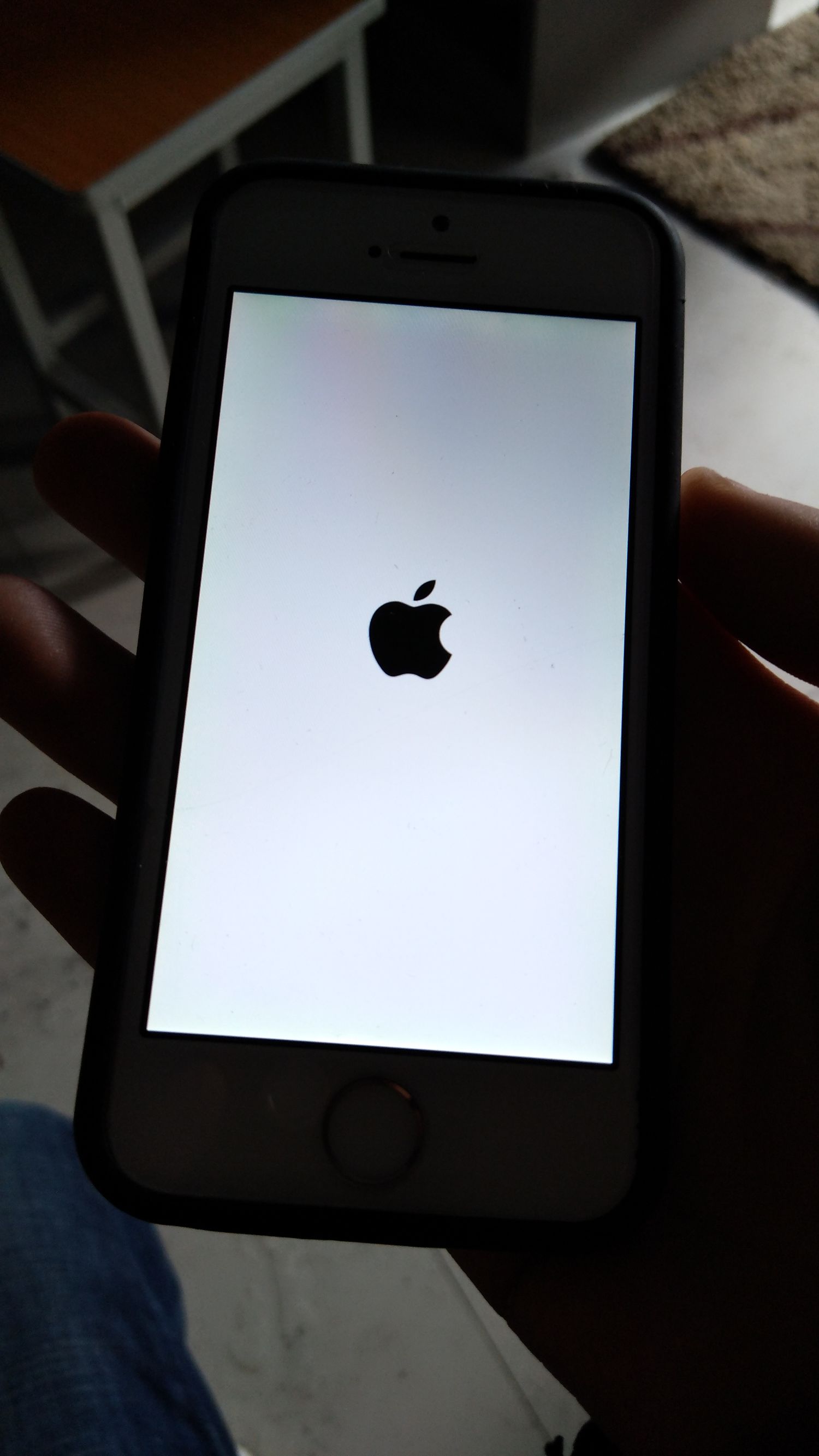 闲鱼买的苹果5s,闲鱼上4000多的5d4