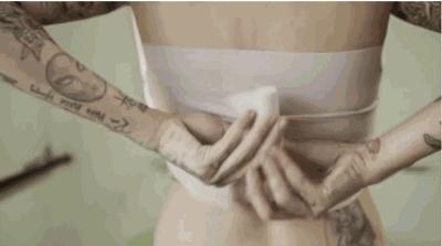 深夜东西｜在男女神之间切换自如的酷女孩，把多少姑娘都掰弯了……