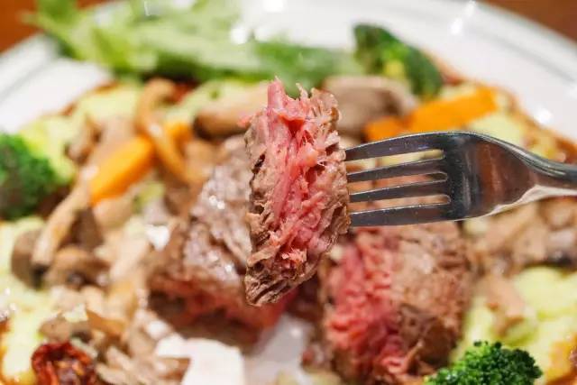 饕餮地铁线｜上海地铁3号线天天坐，原来一路上有这么多美食！坐着地铁一路逛吃！