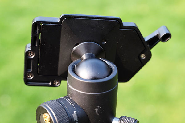 坚固更轻便*钟金**碳纤反折脚架UTC-63体验