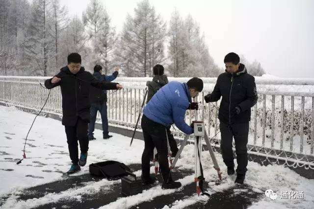 他们用双脚记录坐标｜与测绘员一同感受风雪