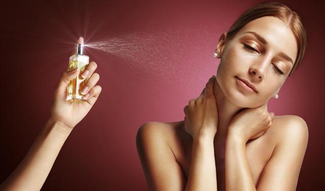 香水使用方法如何正确使用香水,香水如何正确使用持久留香