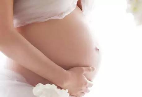 这四种是胎儿的求救信号，孕妈快重视起来！