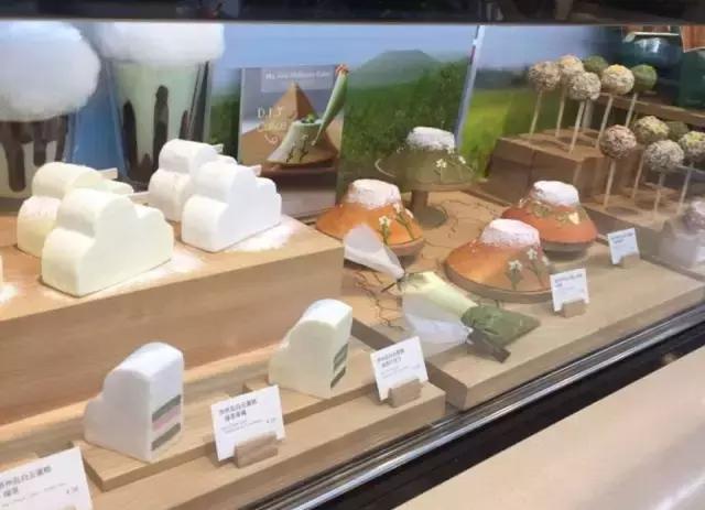 成都潮人喝什么？他们都去这些名堂多到爆的跨界咖啡馆！