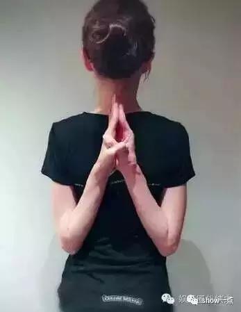 唐嫣米兰时装周优雅时髦,唐嫣真是明星中的时髦精