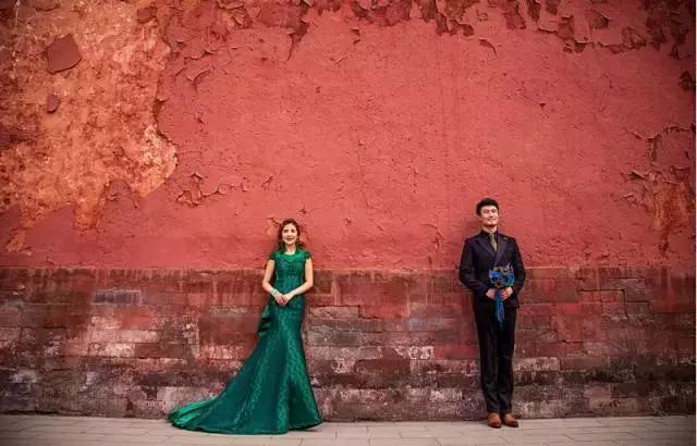 拍婚纱照需要准备捧花吗,10月份结婚几月份适合拍婚纱照