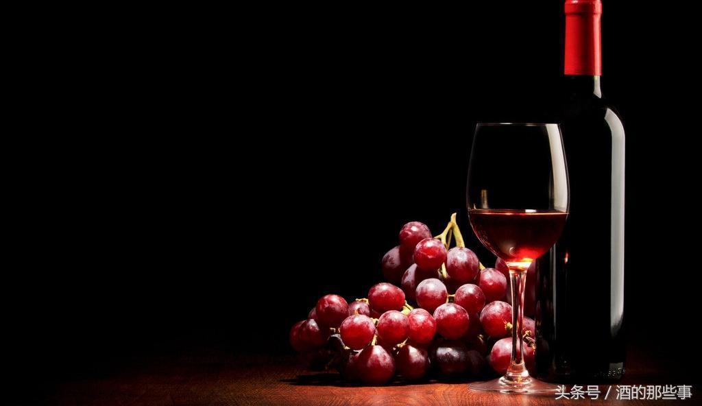 适当饮用葡萄酒的好处,适量饮葡萄酒对人体有什么好处