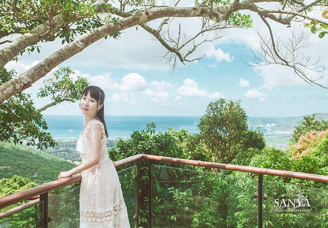 呼吸三亚新鲜空气~逃脱女儿牵拌