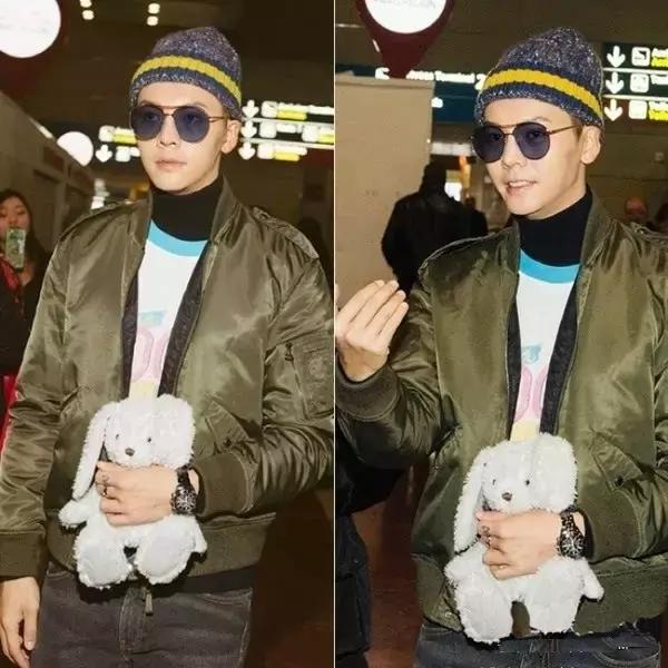 今年流行的爆款t恤,2013女t恤白字母