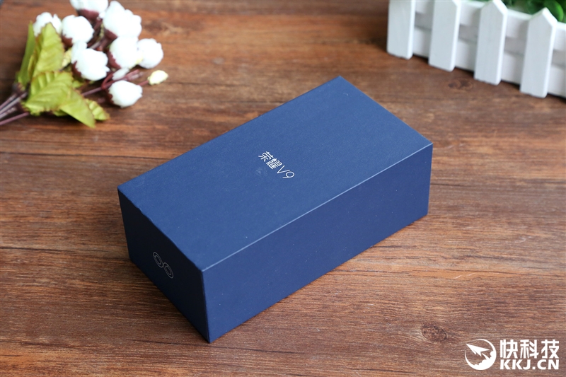 荣耀手机升级8.0测评,荣耀手机关于使用流畅度测试