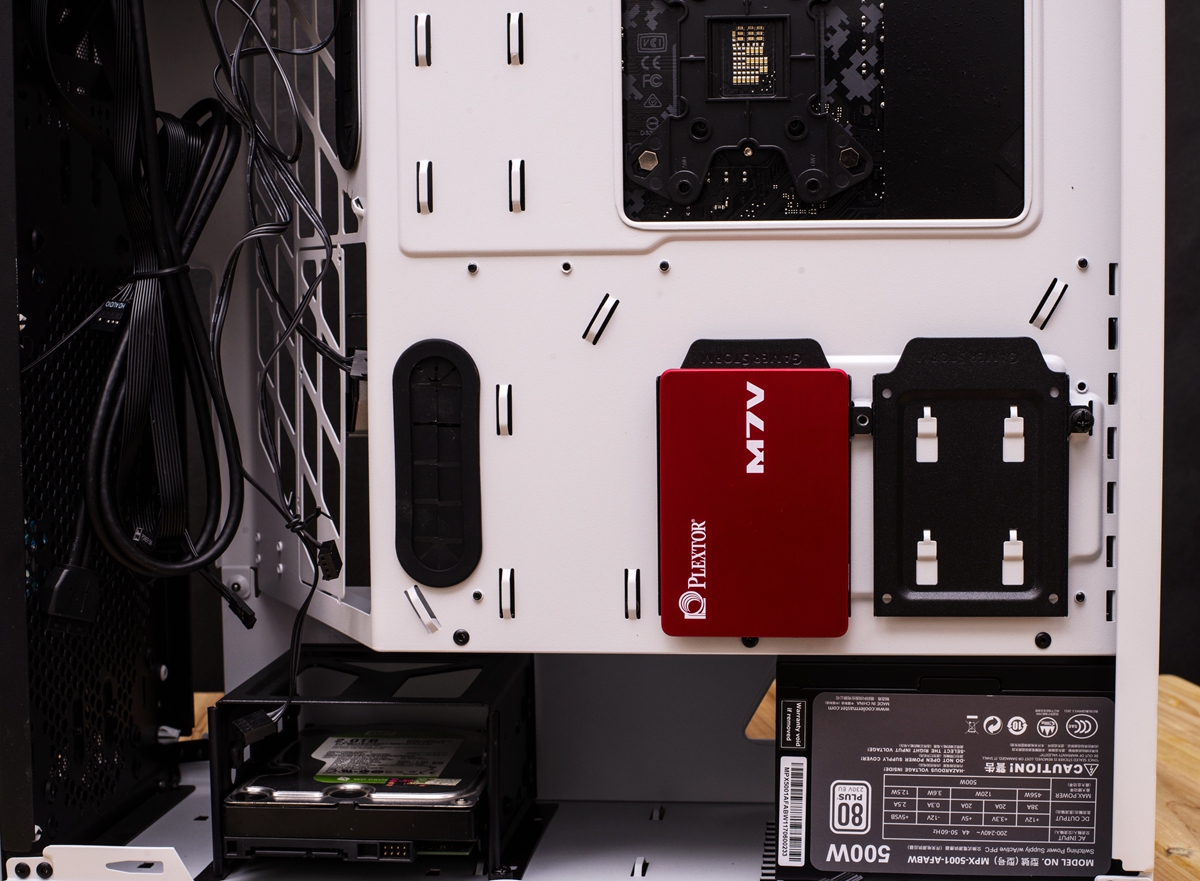 华硕电脑玩生化危机,华硕无畏15i生化危机