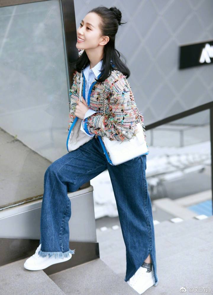 女王大幂幂带货,带货女王杨幂又出新穿搭了