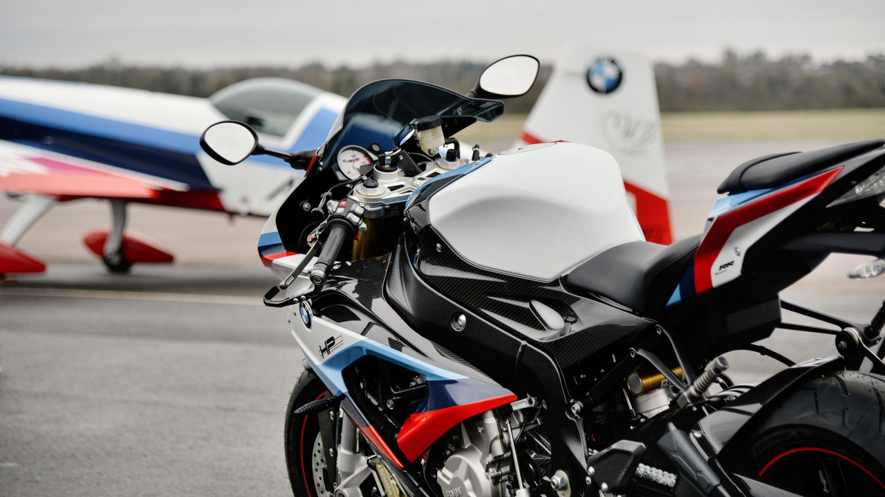 宝马轿跑车m4,宝马m4赛道限量版