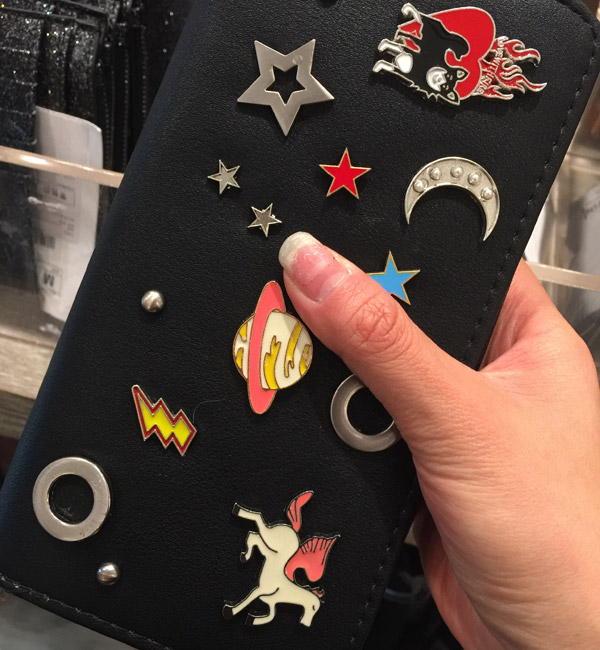 2022年最流行什么牌子钱包 (哪些品牌钱包使用不分层牛皮的)