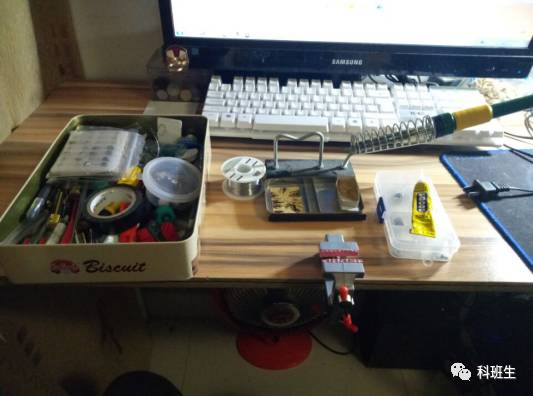 装逼教程｜耳机不用买，自己也能做！