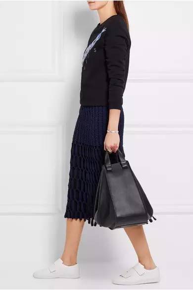 跟着艺术家学穿搭,跟艺术家学穿搭三组时髦颜色