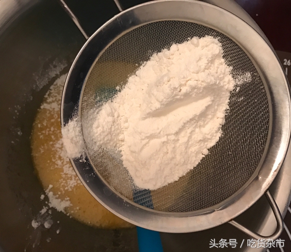 给女友手工制作的礼物棒棒糖教程,巧克力棒棒糖蛋糕