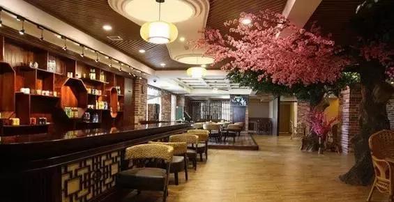 一起泡个温泉,温泉泡池冬天来一场暖暖温泉旅行