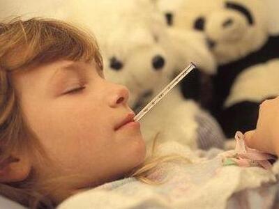 孩子每次疯跑完就咳嗽如何治疗,孩子感冒咳嗽小偏方