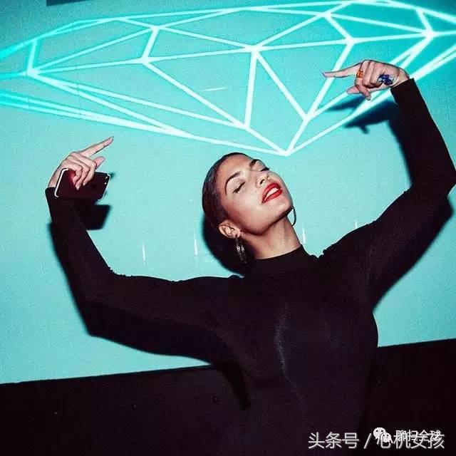 美国潮人都穿什么？INS评选出的最夯街头滑板品牌