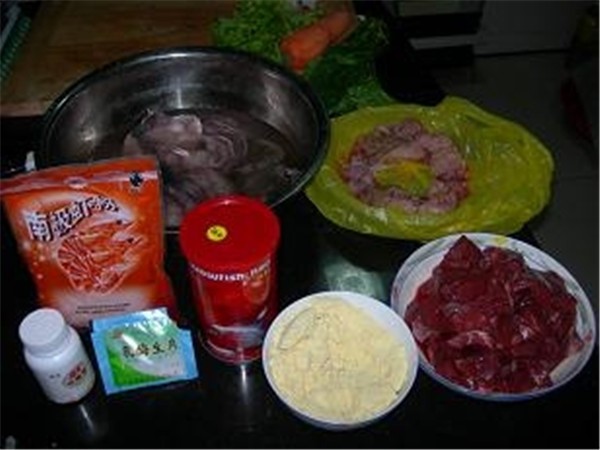 罗汉鱼起头鱼粮,新手养罗汉鱼如何选鱼