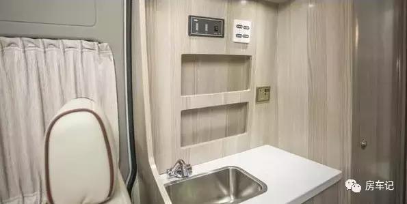 雅升大通v80短轴房车,雅升斯宾特房车