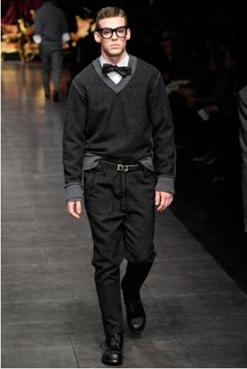 世界十大服装品牌男装,男装t恤夏季世界品牌大全