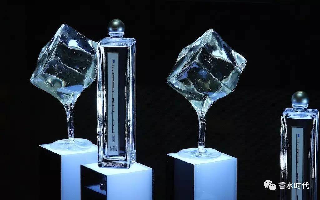 沙龙香和小众香水哪个好,芦丹氏黑色曼陀罗香水好闻吗