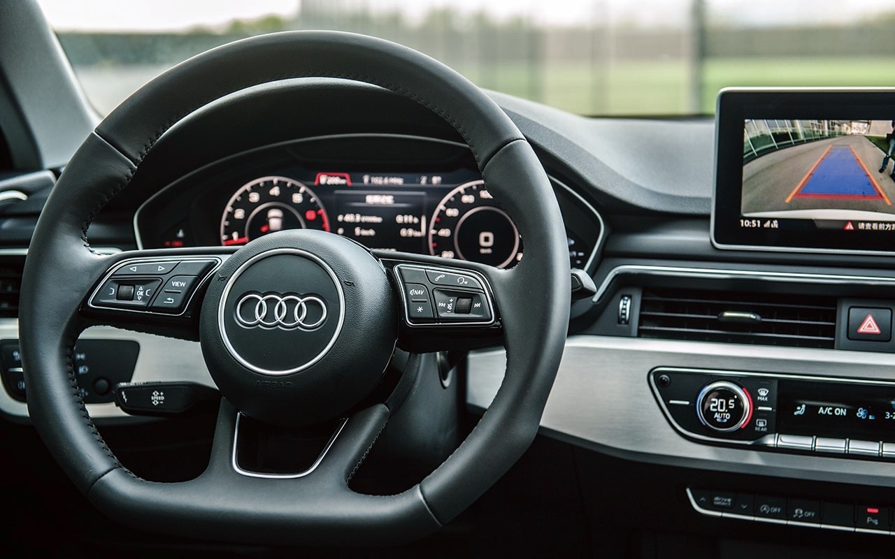 2018款奥迪a4l试驾视频胖哥,21款奥迪a4l豪华动感深度试驾