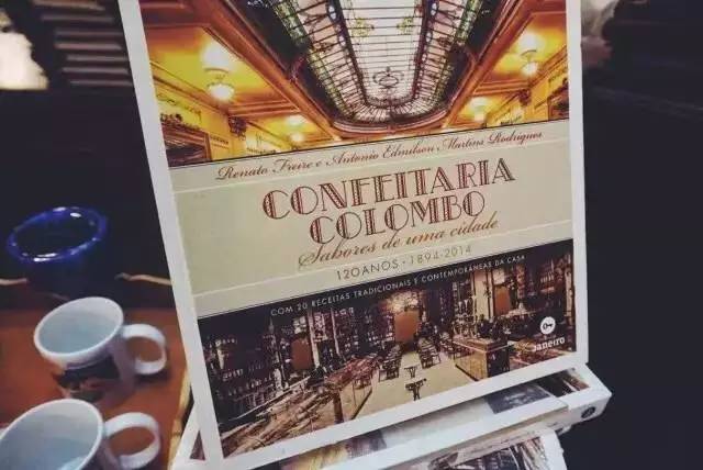 去年夏天，他几乎花光了全部积蓄流浪巴西，去了这些自由有趣的咖啡馆