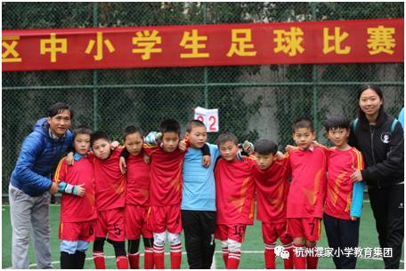 中国足球小将的胜利有多不容易,足球小将们风雨无阻