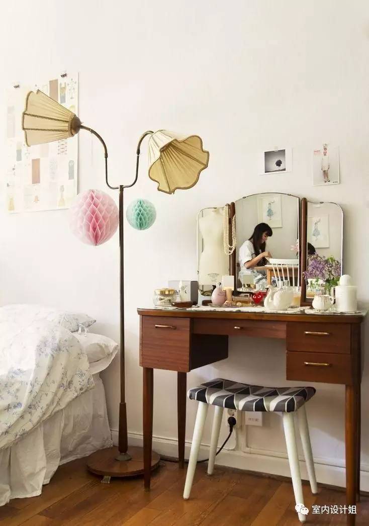 门店镜子放在哪里好,镜子如何放在格栅上