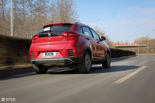 爱卡汽车试驾视频,爱卡suv专业测试