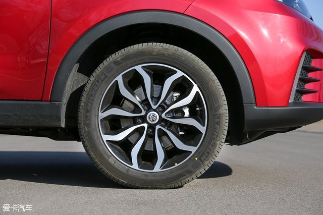 爱卡汽车试驾视频,爱卡suv专业测试