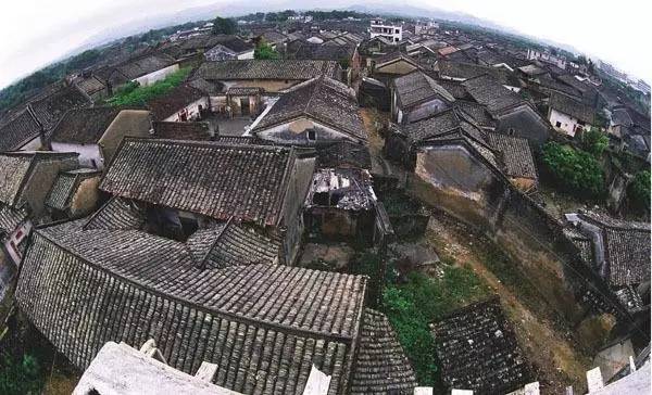 比西湖更值得去的地方,可以和杭州西湖媲美的景区