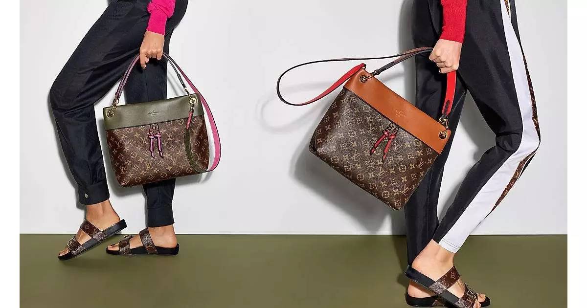 香奈儿2.55mini国内价格趋势,香奈儿22p邮差包中号尺寸