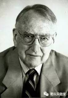 美国史上最惨无人道实验，双胞胎被迫性别重置，得知真相双双自杀