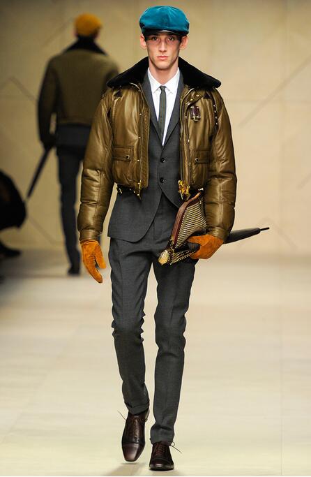 世界顶级奢侈品牌男装及价格,世界顶级奢侈品牌男装有什么