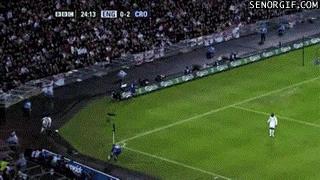 国足迎战韩国最新动态,国足胜越南搞笑图