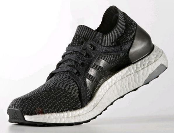 阿迪和耐克哪个质量好耐穿,阿迪达斯ultraboost和耐克飞马