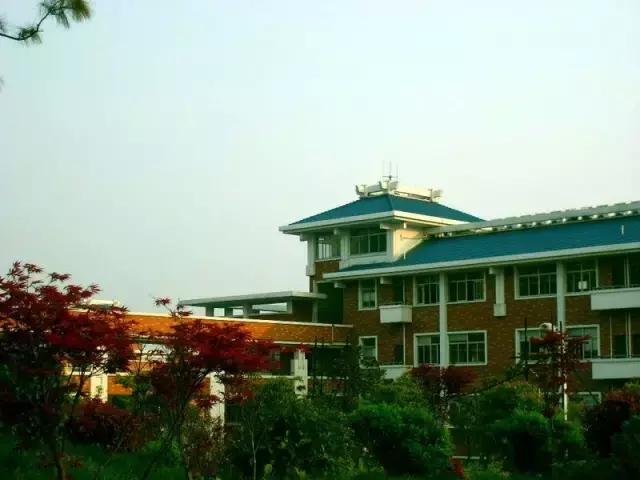 致镇江第一中学：我凭什么忘不了你