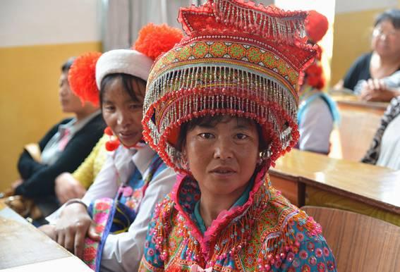 浜戝崡绾㈡渤娉歌タ缇庡コ,浜戝崡娉歌タ鍘跨編濂虫紓浜悧
