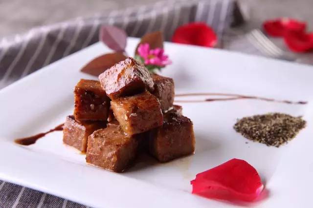 娱乐节最新节目,娱人节是什么意思