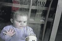 宝宝吃手口欲期的各个阶段,口欲期怎么教孩子吃手