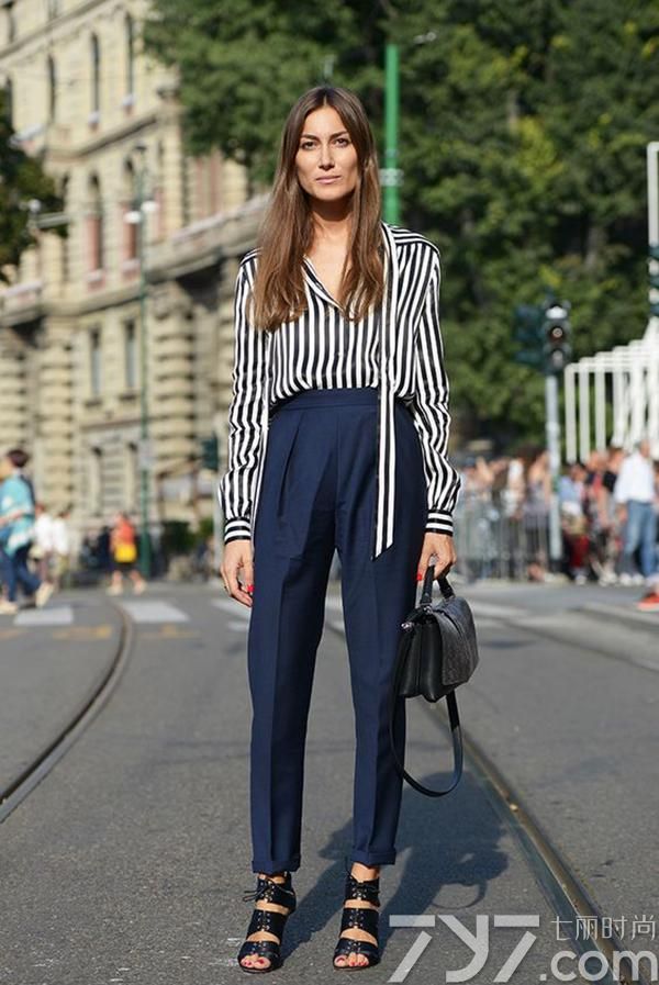 今年最流行的裤子夏款,今年流行的裤子夏款